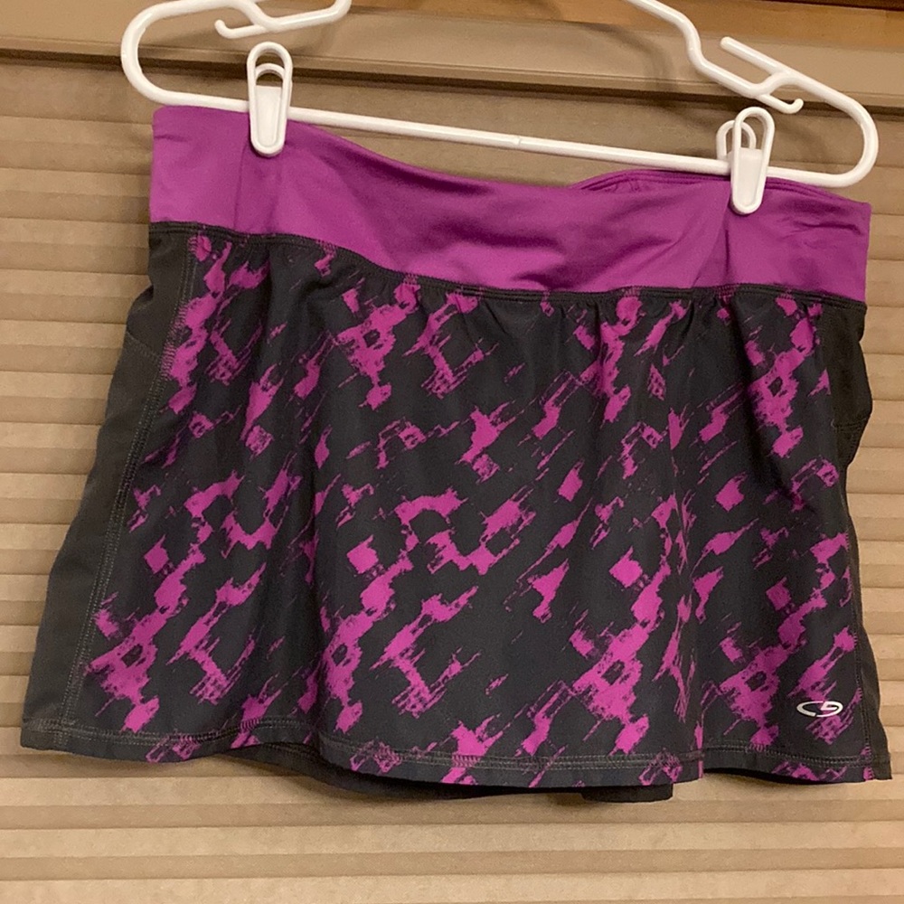 Various swimsuit tops and bottoms, mix and match, cute and stylish!